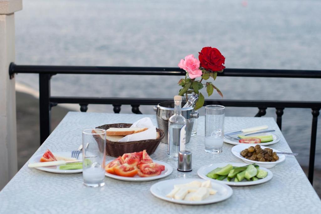 Tylos Beach Hotel Pyrgos Dış mekan fotoğraf